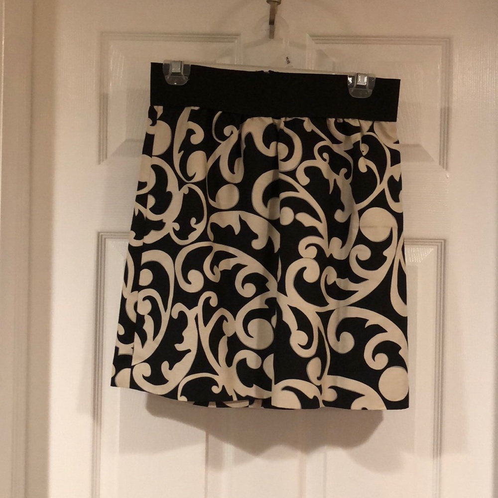 Great Ann Taylor Skirt Size 0 NWT